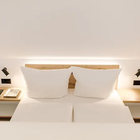 Dievier Literaturhaus Daszweite בית נופש *